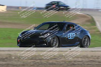 media/Dec-21-2025-Speed Ventures (Sun) [[49cb7d784c]]/Black Group/Session 2/